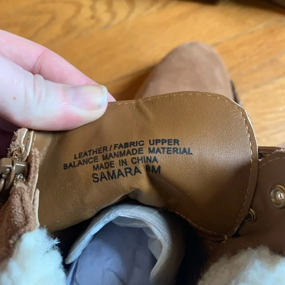 Samara Hiker Suede Bootie NWOT - Picture 4 of 5